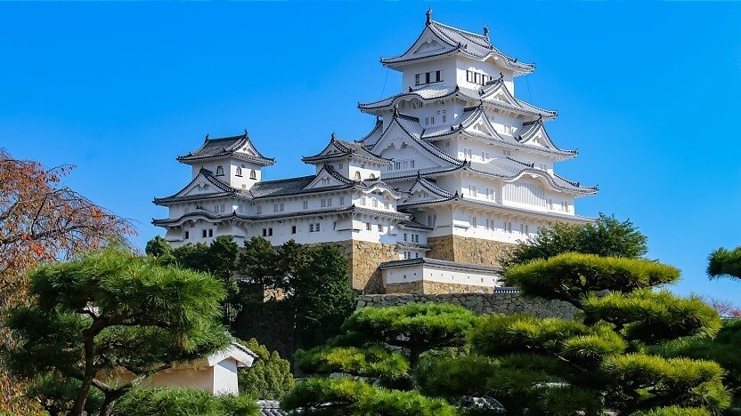 D9_Himeji Castle_image cretid japan-guide.com