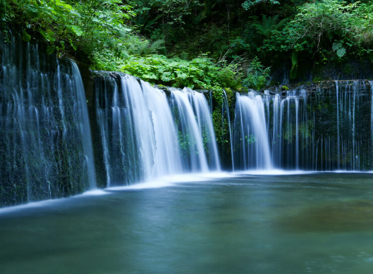 D11_Karuizawa Shiraito Falls_image credit karuizawa-kankokyokai.jp